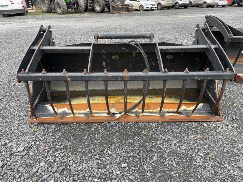 Godet multi-services BMF.R2 24,5 MRK.D2 24,5 Bobca