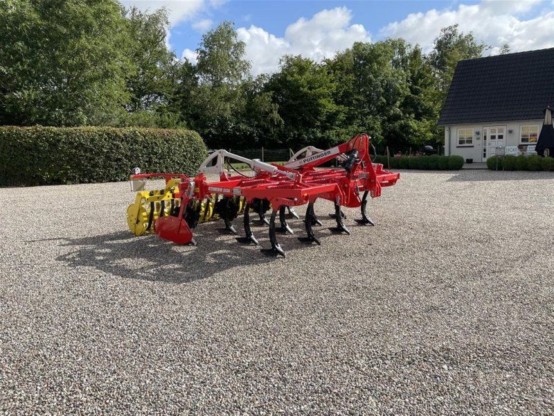 Pöttinger Synkro 3530 Nova Med hydraulisk dybte regulering