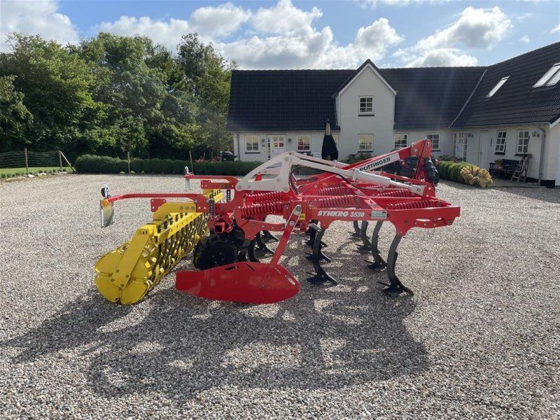 Pöttinger Synkro 3530 Nova Med hydraulisk dybte regulering