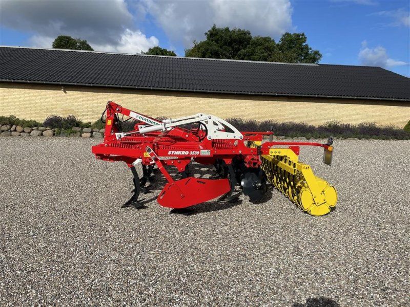 Pöttinger Synkro 3530 Nova Med hydraulisk dybte regulering
