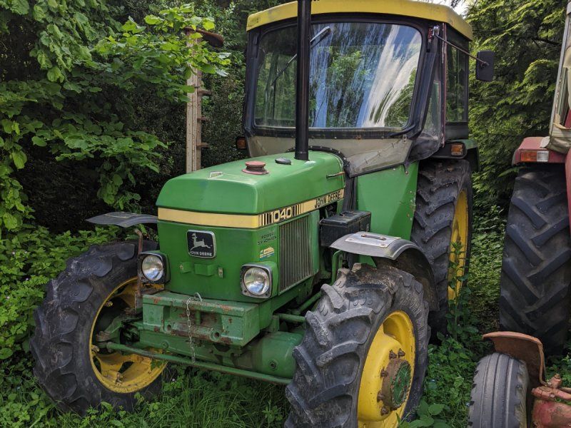 John Deere 1040