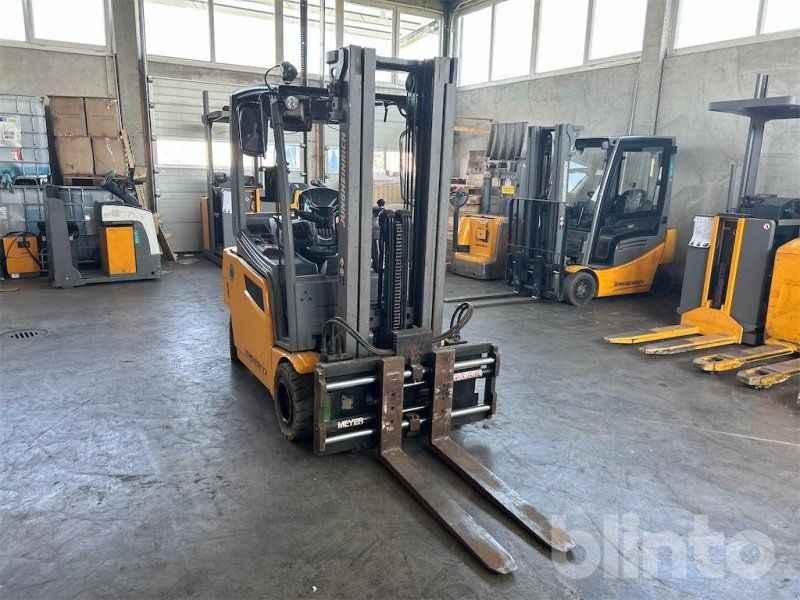 Jungheinrich EFG 320
