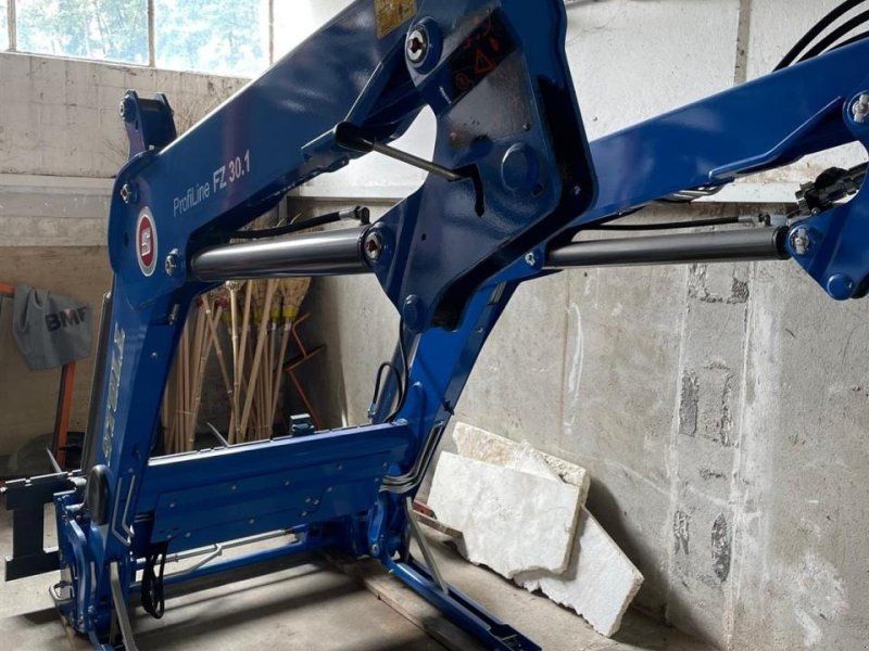 New Holland T 5.95
