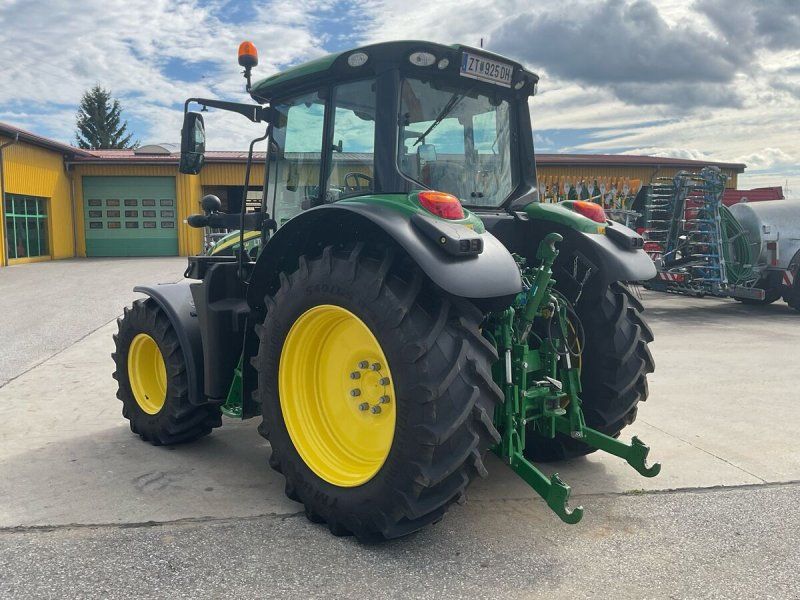 John Deere 6120M