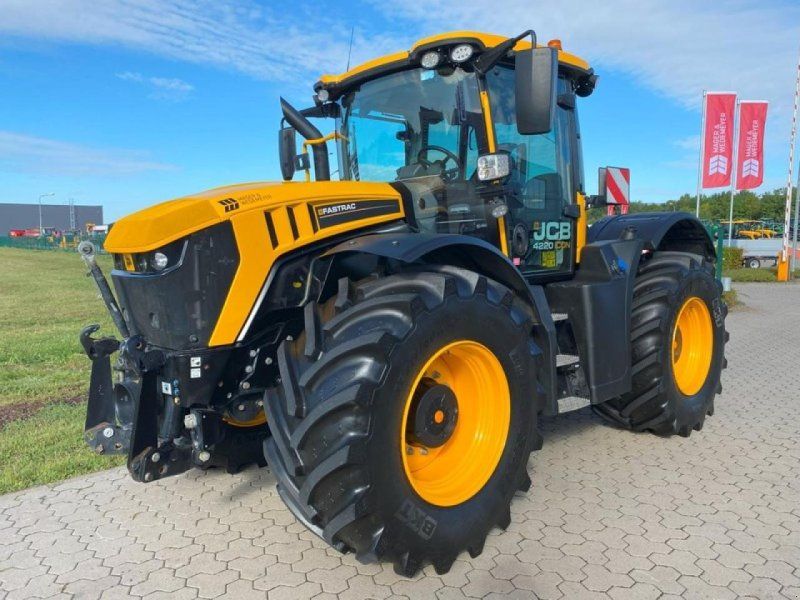 JCB 4220 ICON
