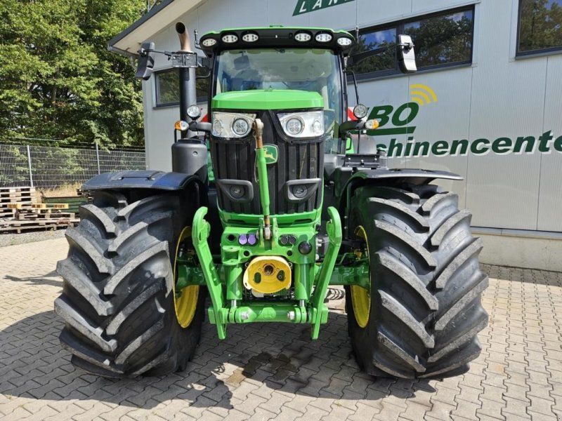 John Deere 6R195