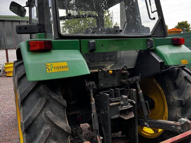 John Deere 3100