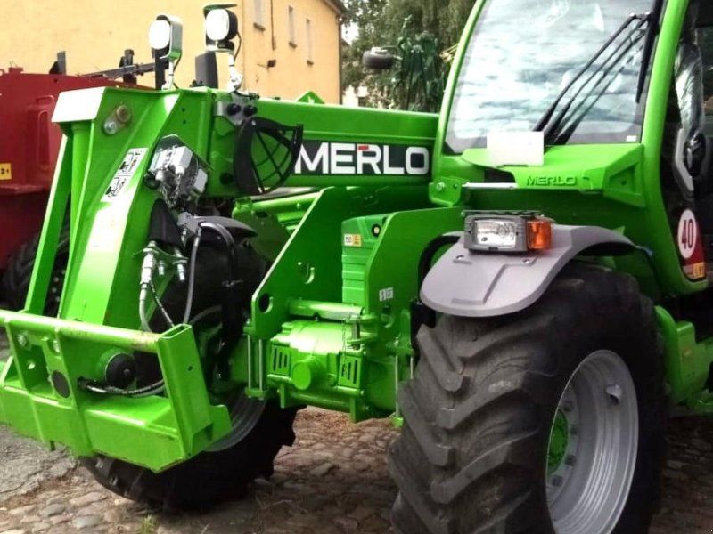 Merlo TF 42.7 CS-145