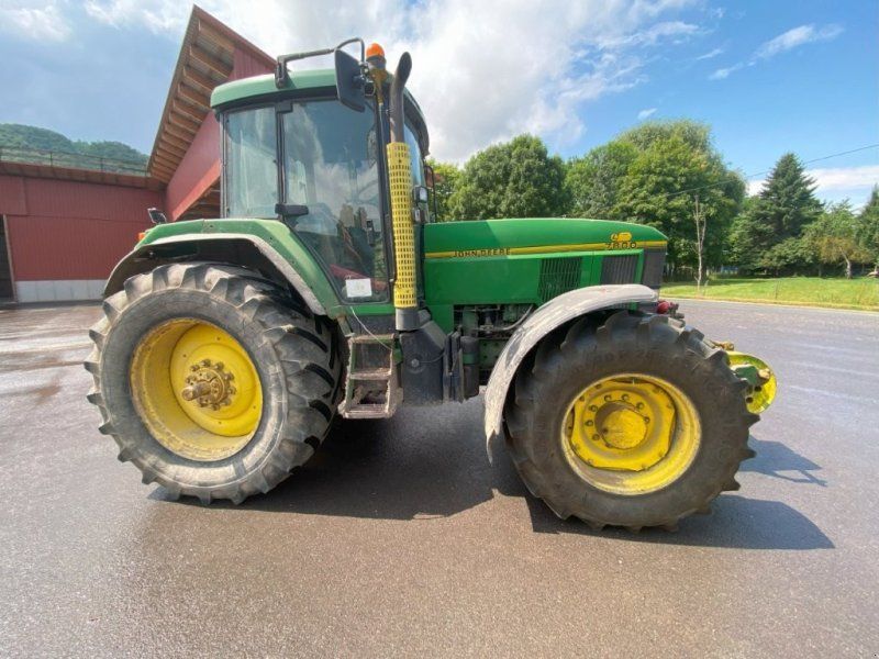 John Deere 7800