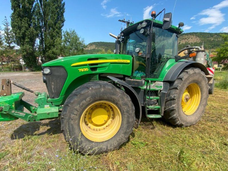 John Deere 7930