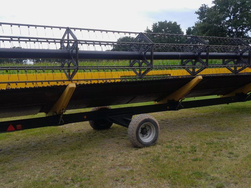 New Holland Schneidwerk 9,10 m