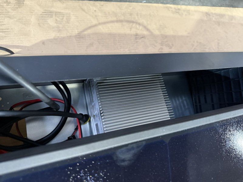 Husqvarna Solar Charger