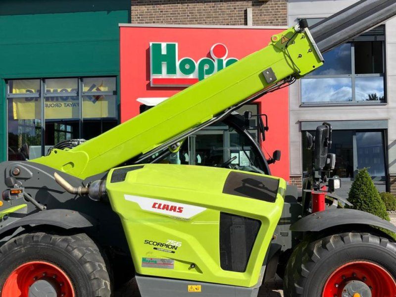 Claas Scorpion 756