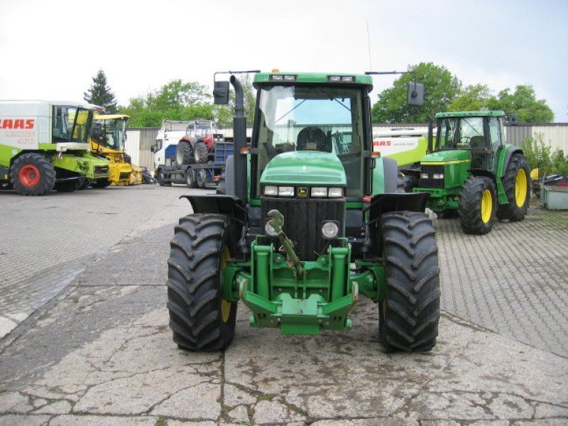 John Deere 8200 Power Shift