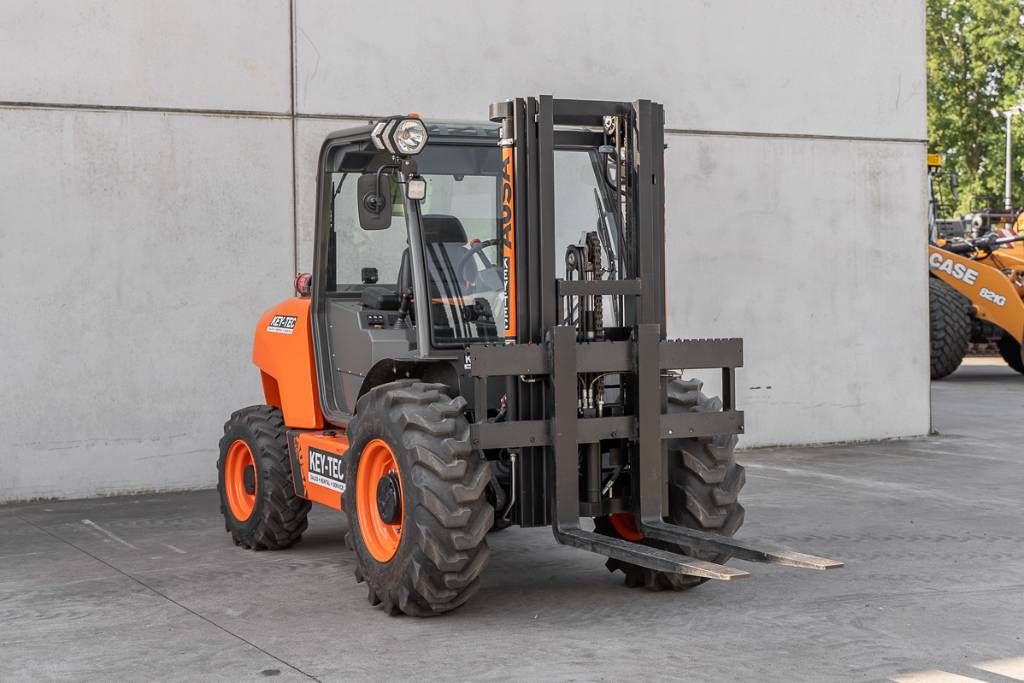 Ausa C 251 H x4