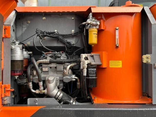 Hitachi ZX 160 LC-5B