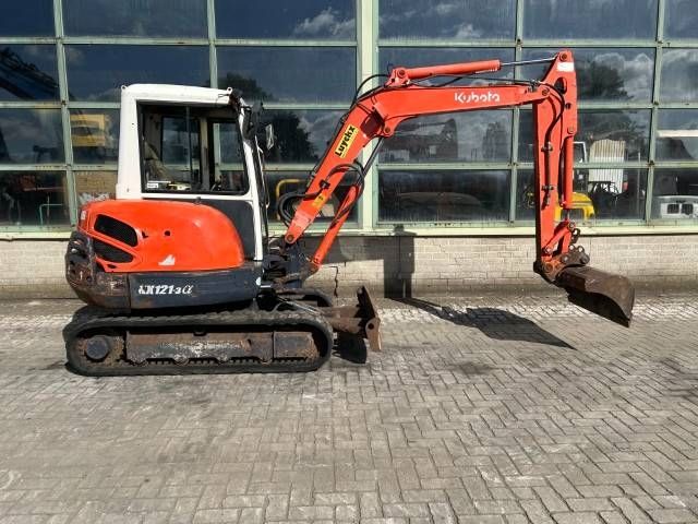 Kubota KX 121-3