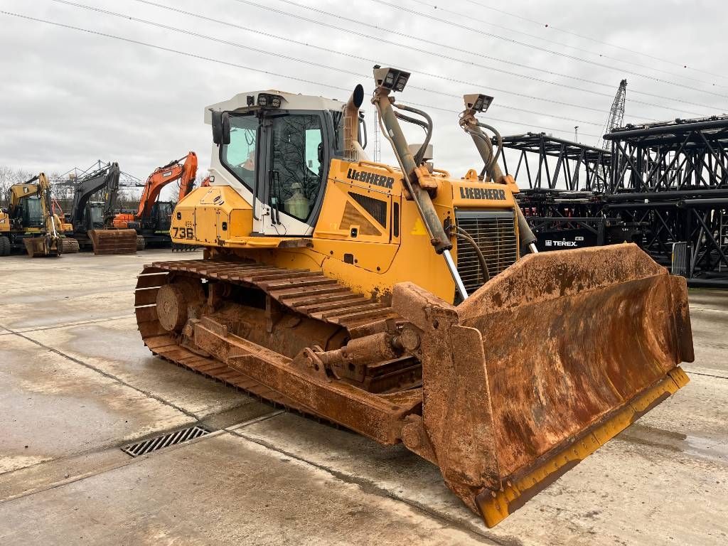 Liebherr PR 736 LGP