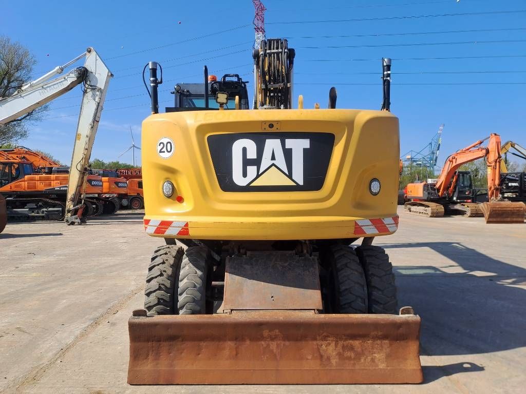 CAT M134F