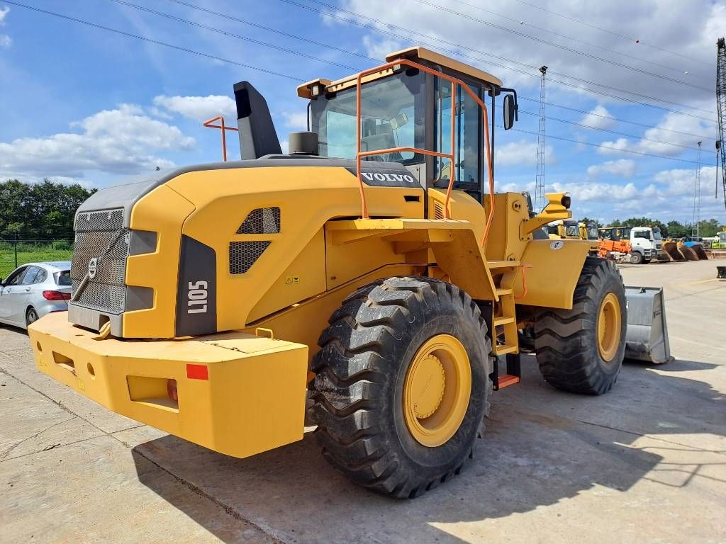 Volvo L 105
