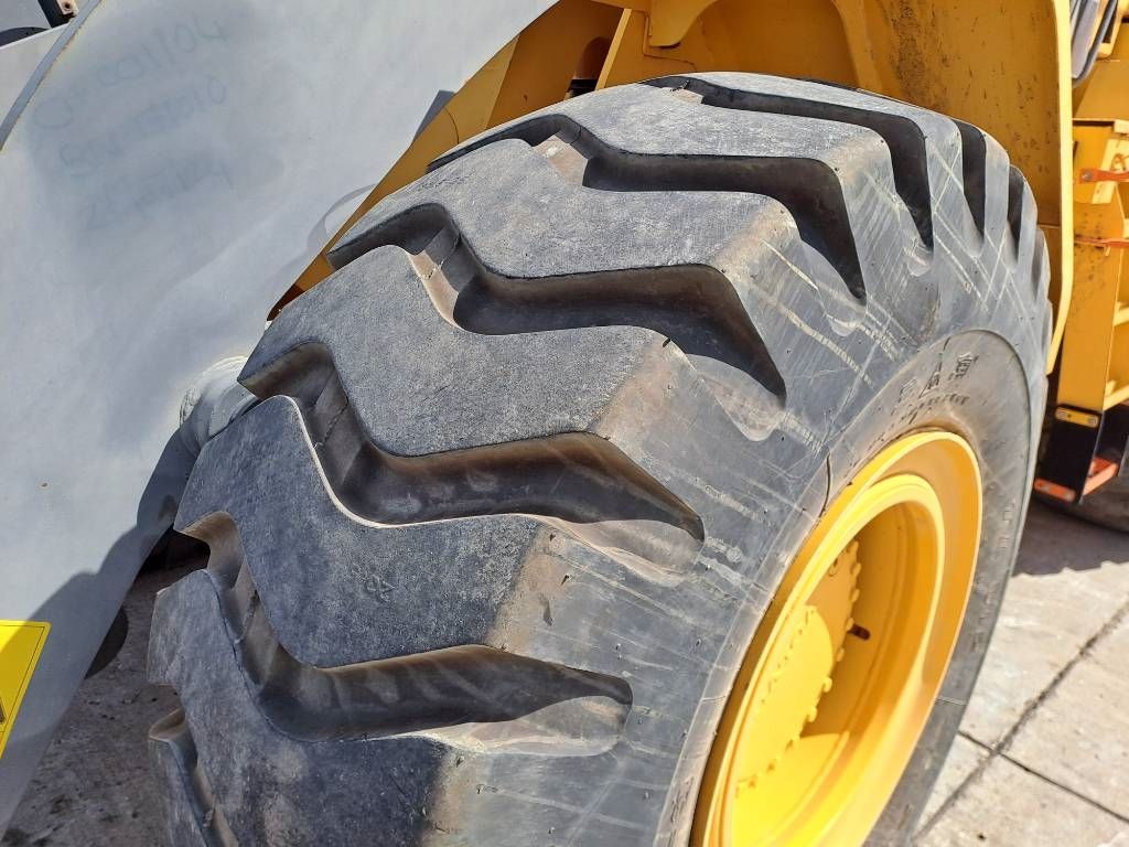 Volvo L 105