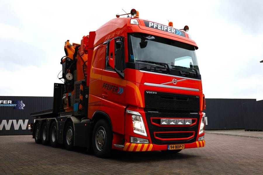 Volvo FH12 With Cormach 135tm Crane Volvo FH12 10x4 With