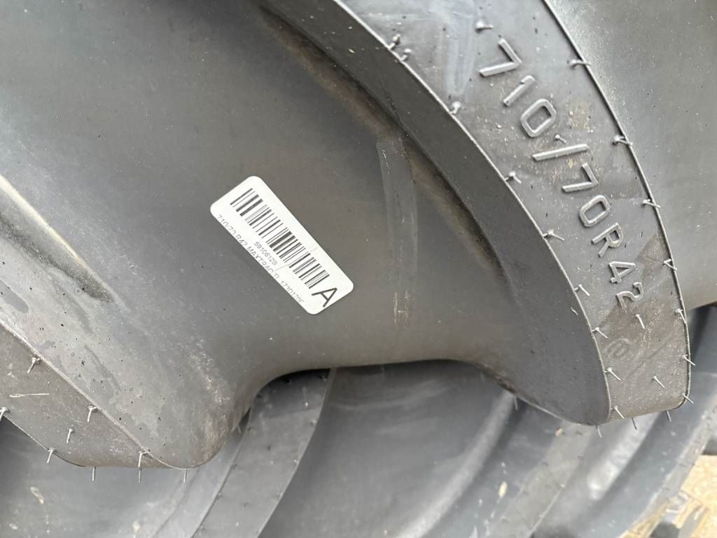 Firestone 650/65 R42 Maxtrac