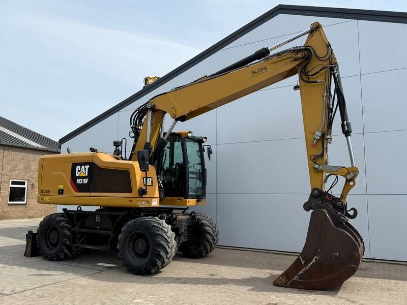 CAT M316F