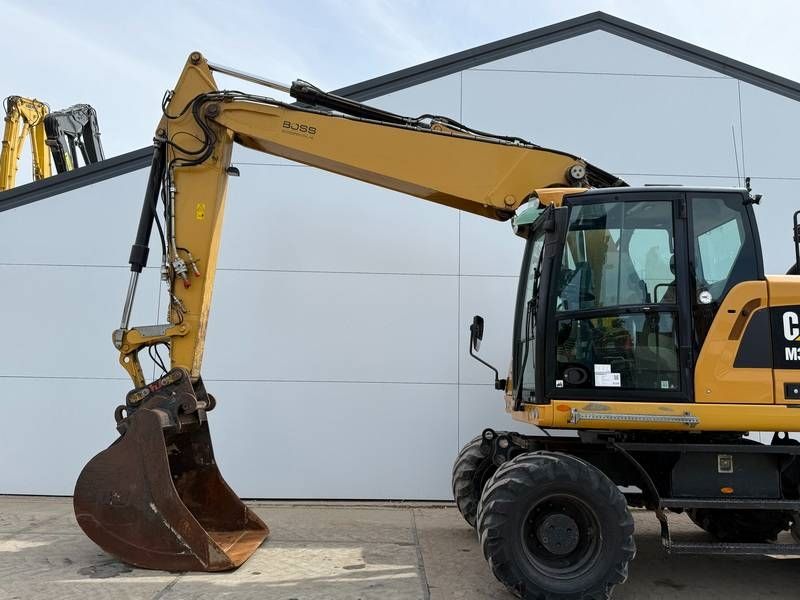 CAT M316F