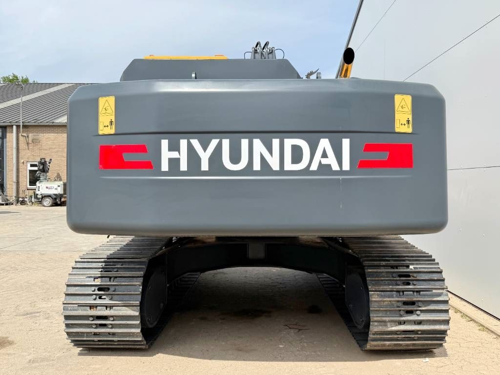 Hyundai R215L Smart Plus *2025 Model* - New / Unused