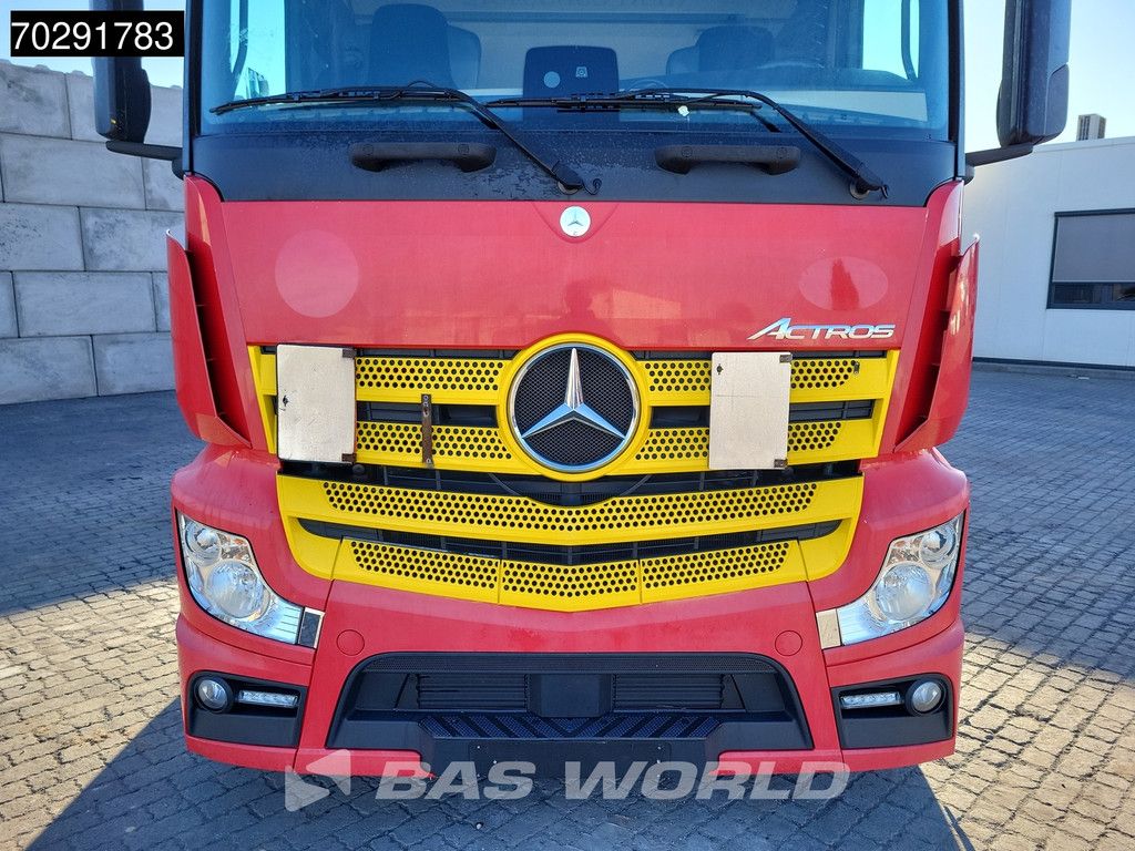 Mercedes Actros Actros 1845 4X2 Mega 2x Tanks Standklima Euro 6