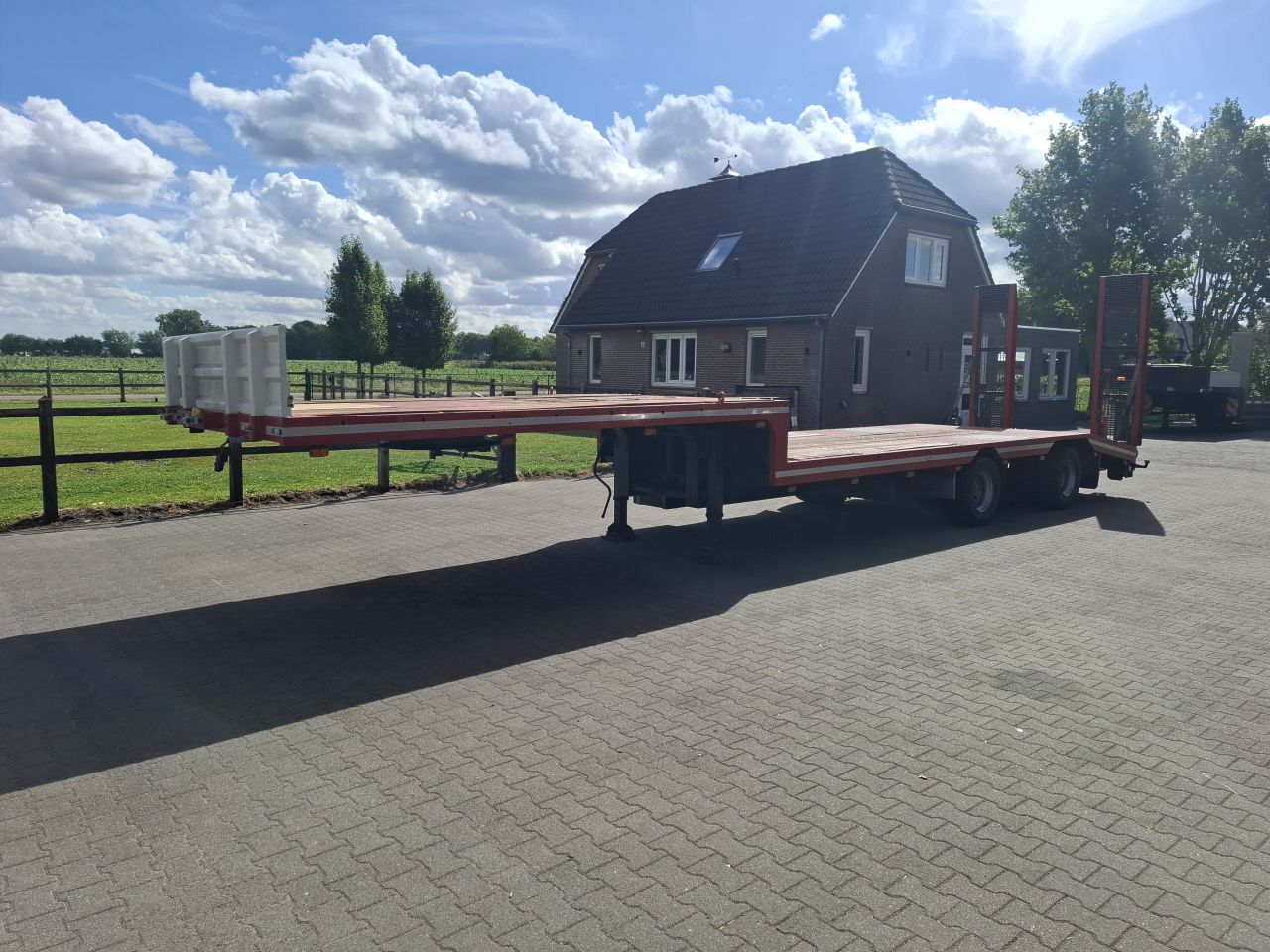 Schwarzmuller oplegger semi dieplader