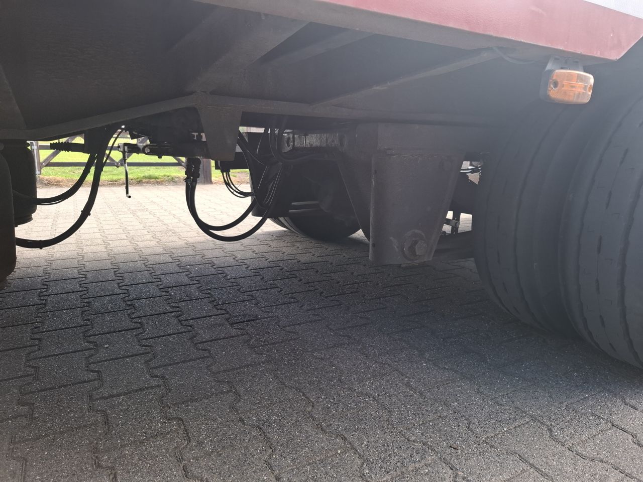 Schwarzmuller oplegger semi dieplader