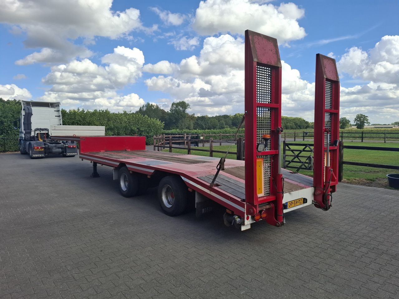 Schwarzmuller oplegger semi dieplader