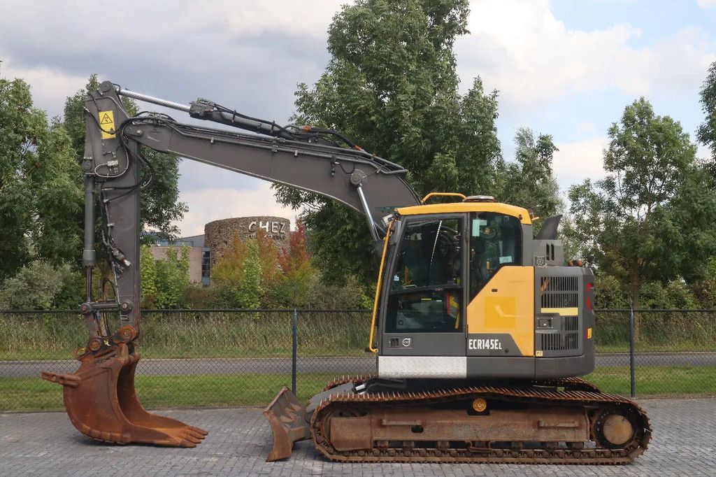 Volvo ECR 145 EL | ECR145 | QUICK COUPLER | BUCKET | GOOD UNDERCARRIAGE