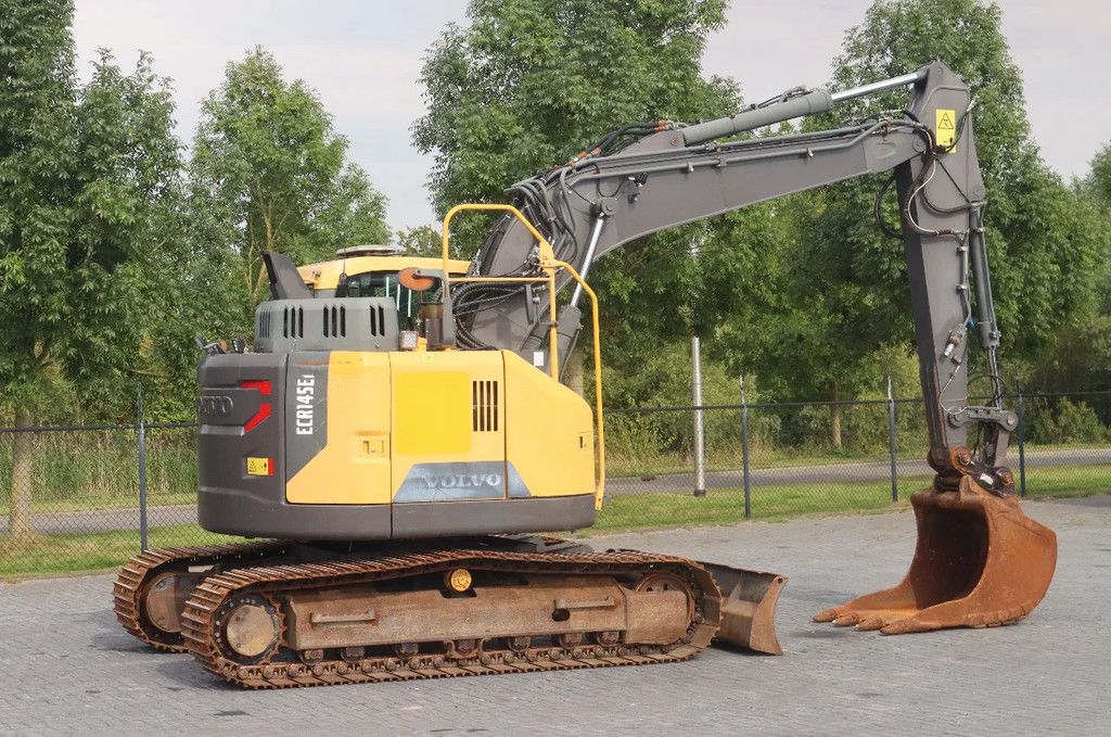 Volvo ECR 145 EL | ECR145 | QUICK COUPLER | BUCKET | GOOD UNDERCARRIAGE