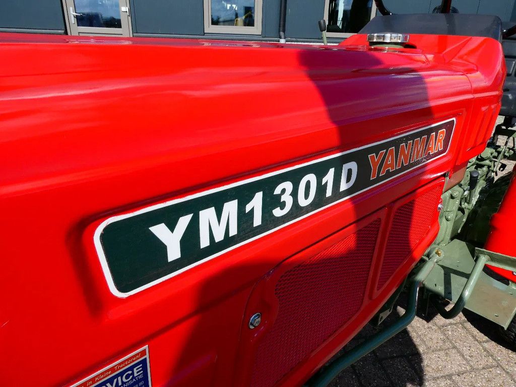 Yanmar YM1301 4wd / 224 Draaiuren / Gazonbanden