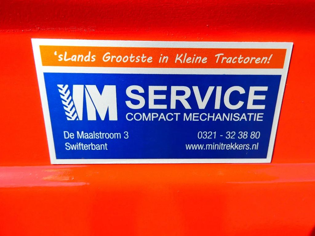 Yanmar YM1301 4wd / 224 Draaiuren / Gazonbanden