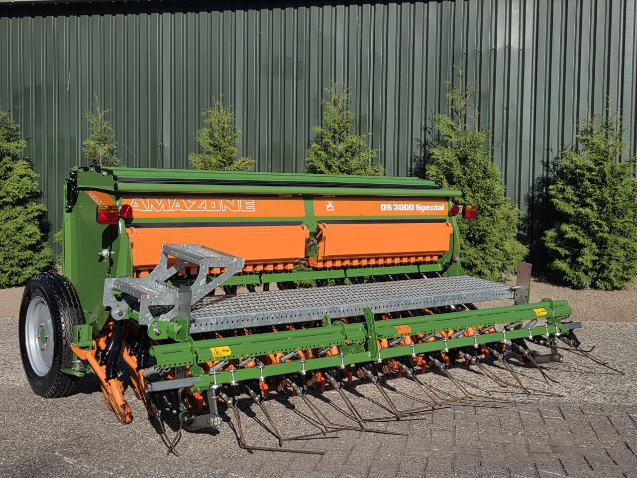 Amazone D9 3000 Special Pijpen-zaaimachine