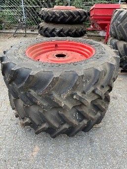 Set Goodyear 420/85 R34