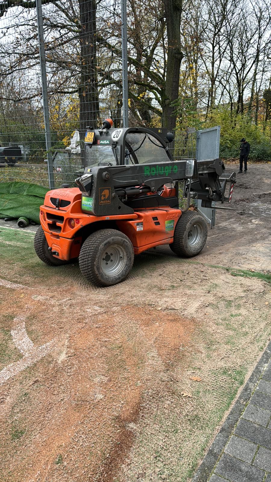 Ausa 144 H X4 verreiker (compact)