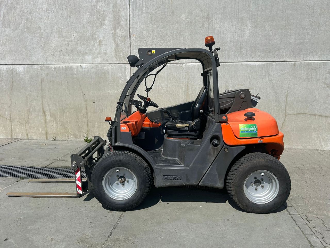 Ausa 144 H X4 verreiker (compact)