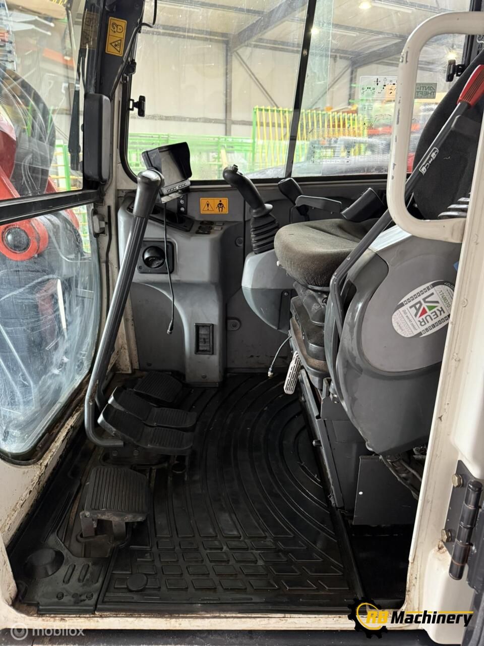 Kubota KX080-3
