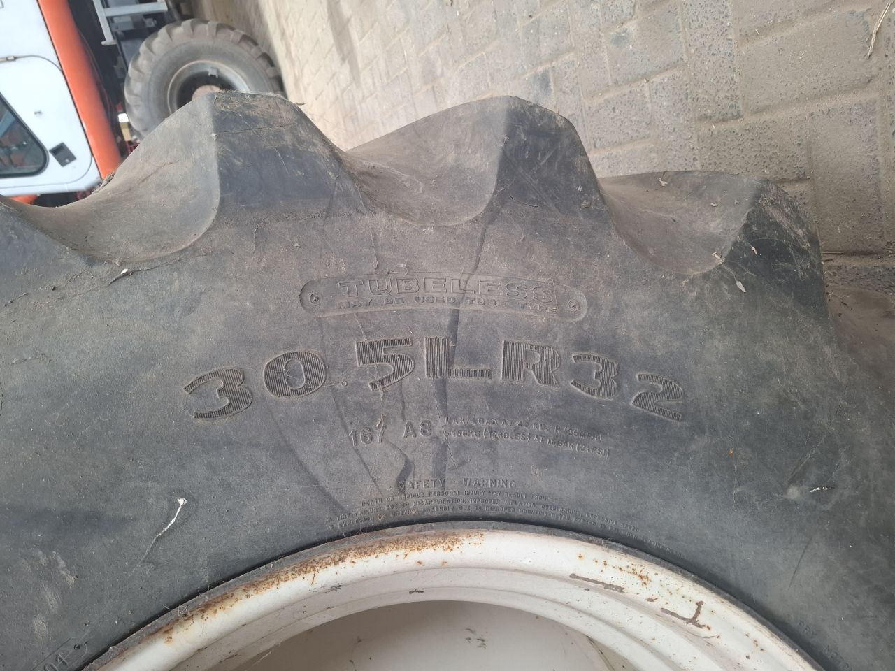 Goodyear Super Traction Radial