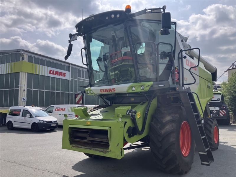 CLAAS MÄHDRESCHER EVION 450
