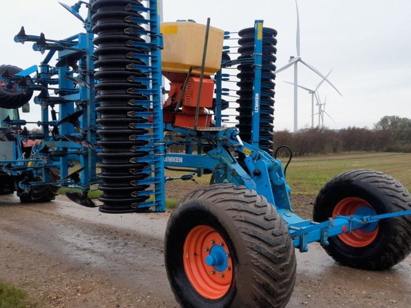 Lemken Thorit 9/500 med eldreven efterafgrødespreder Thorit 9 med fjedr