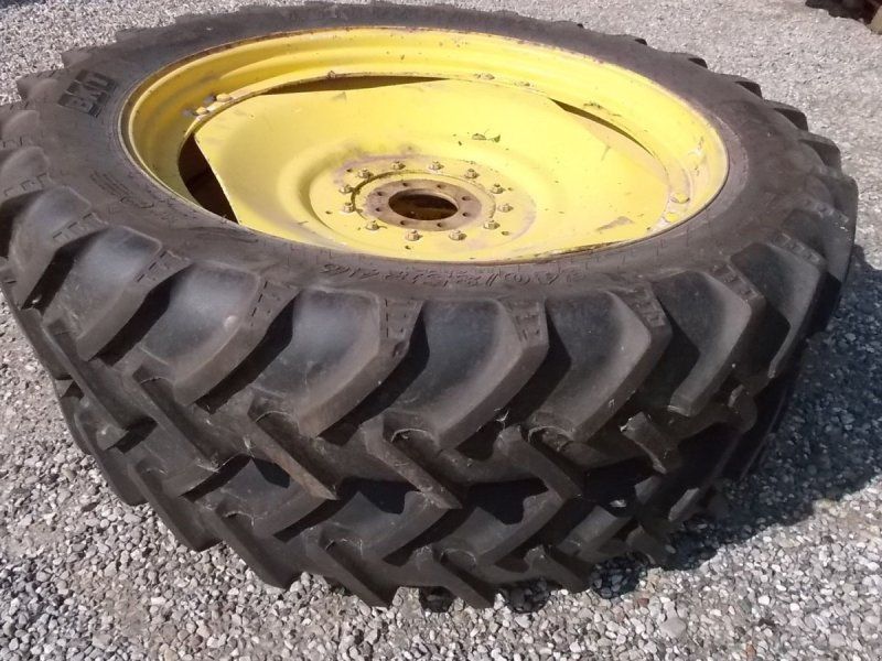 BKT 340/85R46