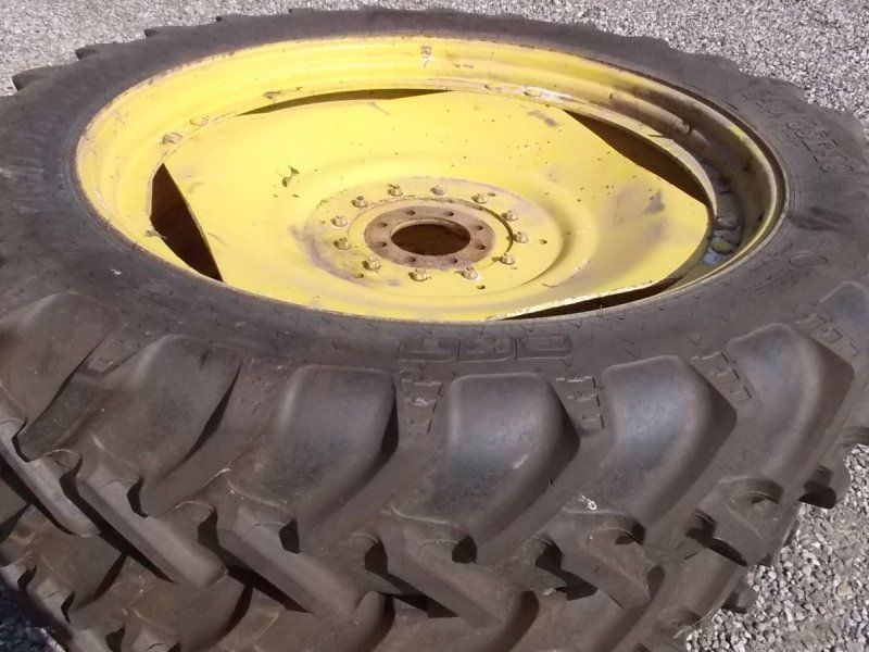 BKT 340/85R46