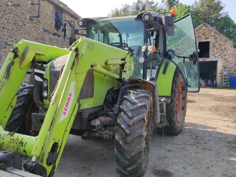 Claas ARION 430 CIS