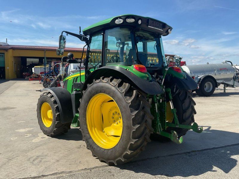 John Deere 5100R